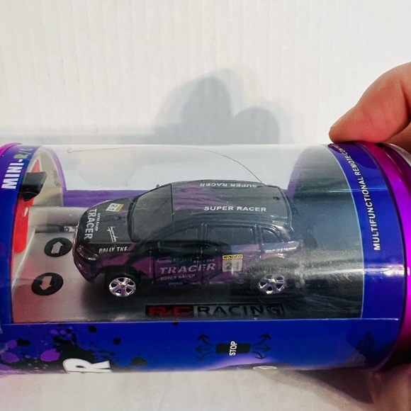 Mini Racer Tracer Remote Control Toy Car - Picture 5 of 7